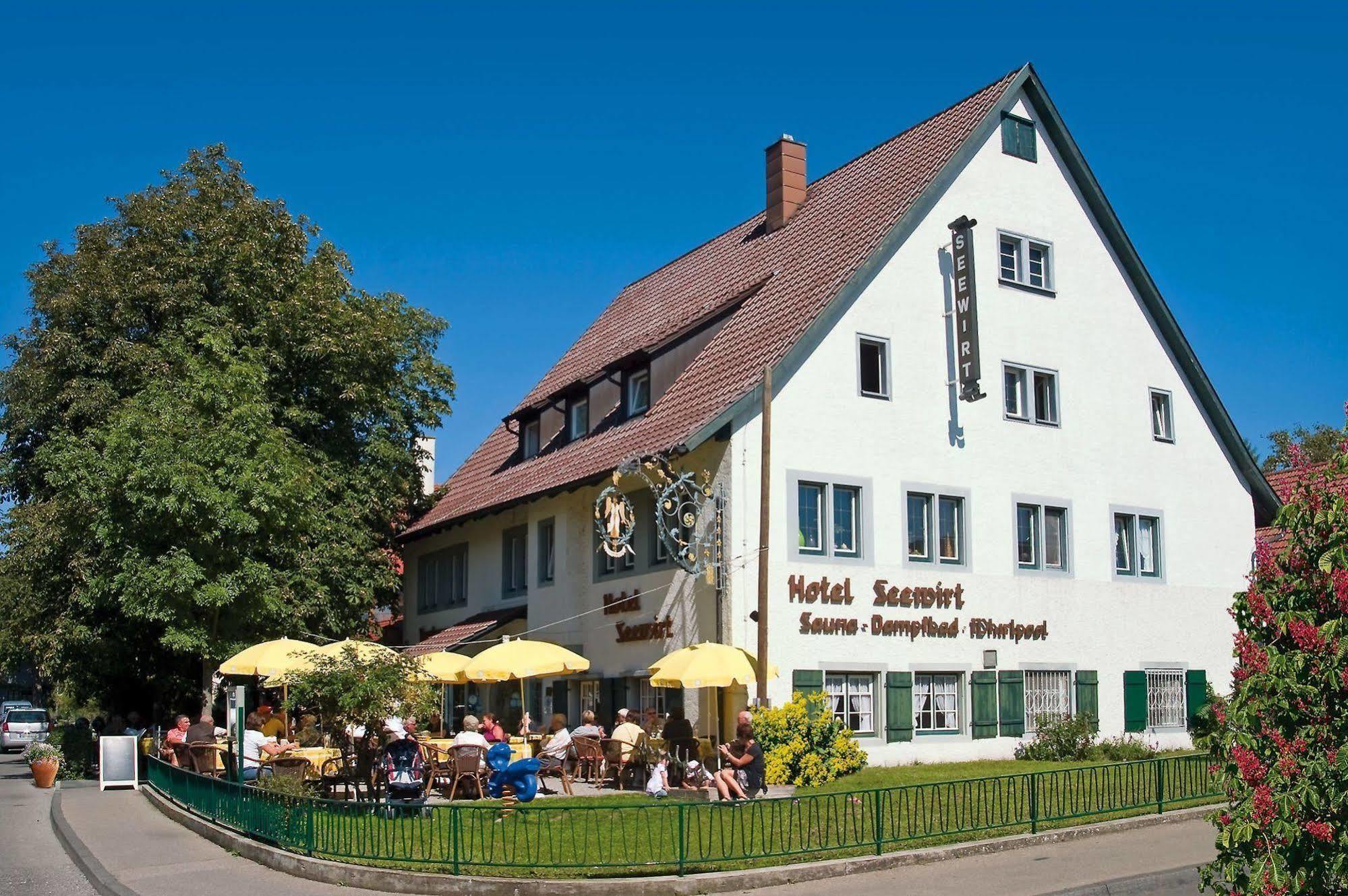 Hotel Seewirt Nonnenhorn Exterior photo